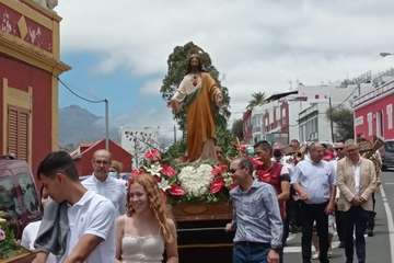 Misa, procesión y encuentro vecinal en La Higuera Canaria este domingo/TA.